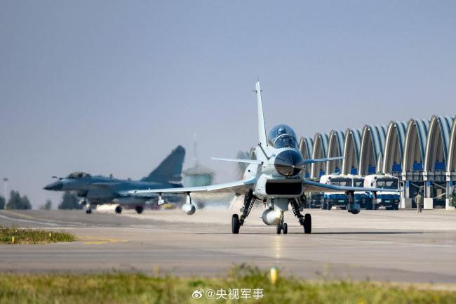 国防部回应“歼10出口问题” 彰显负责任大国态度